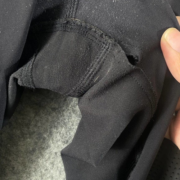 Lululemon Leggings 6 Black Pretty Prism Var City Crop High Rise Mesh - Picture 16 of 16